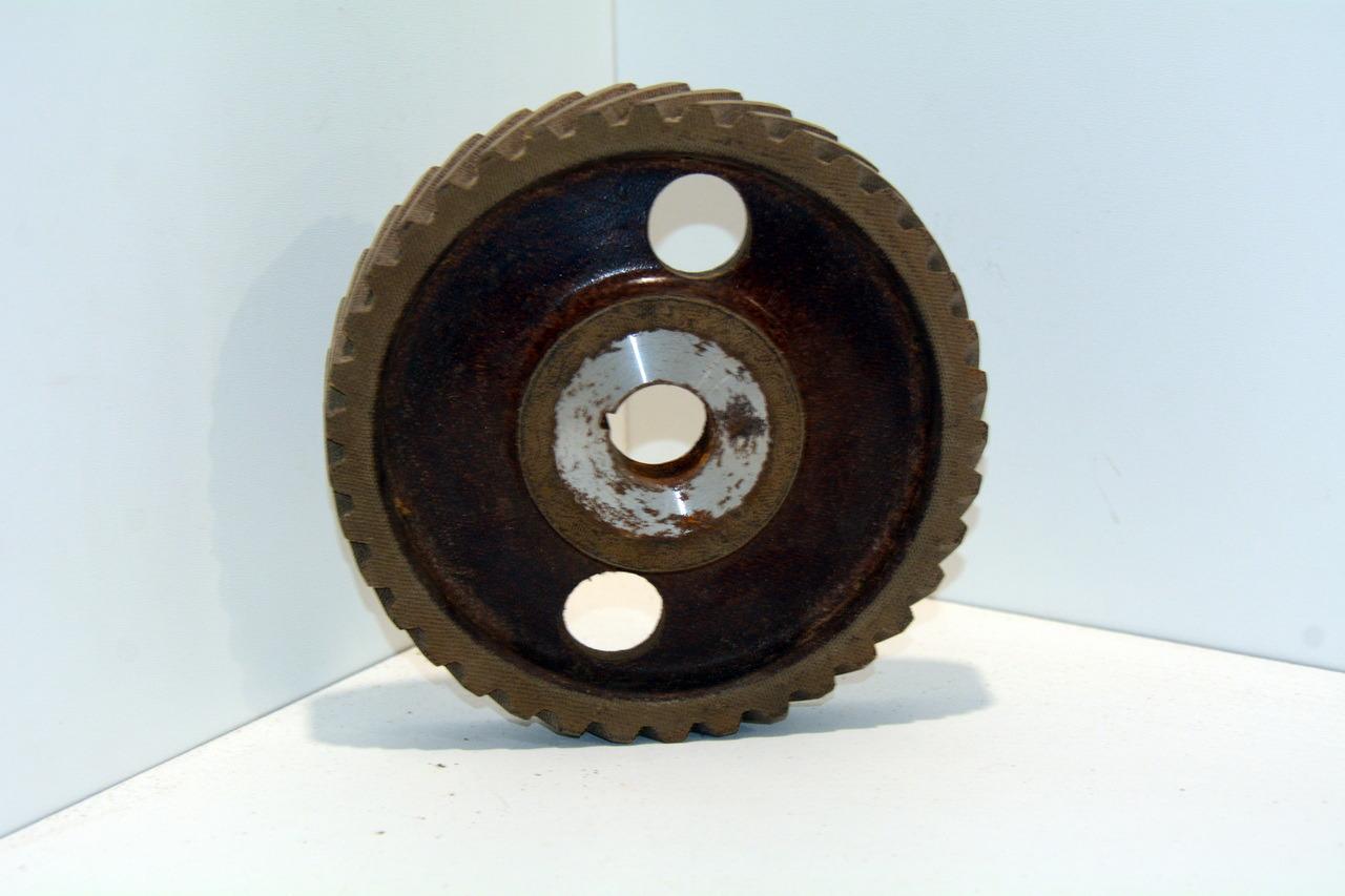 Pignon de distribution pour Chenard et Walcker 22 LesAnciennes.com