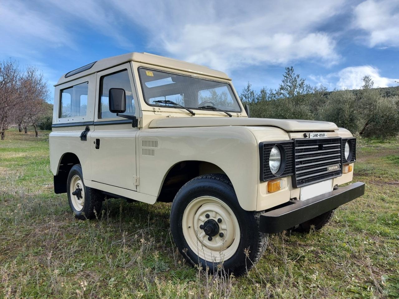 LAND ROVER 88 SANTANA 2.5 L - 1987 LesAnciennes.com