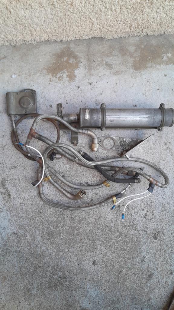Lot de pièces CITROEN Méhari 24 volts LesAnciennes.com