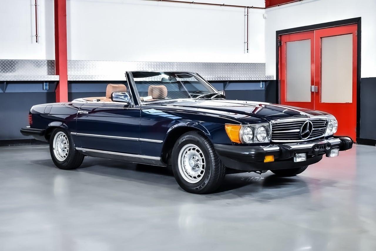 1982 Mercedes-Benz R107 380SL Convertible 3,8L V8 LesAnciennes.com