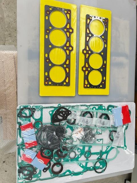 Pochette de joints moteur Ferrari 348 LesAnciennes.com