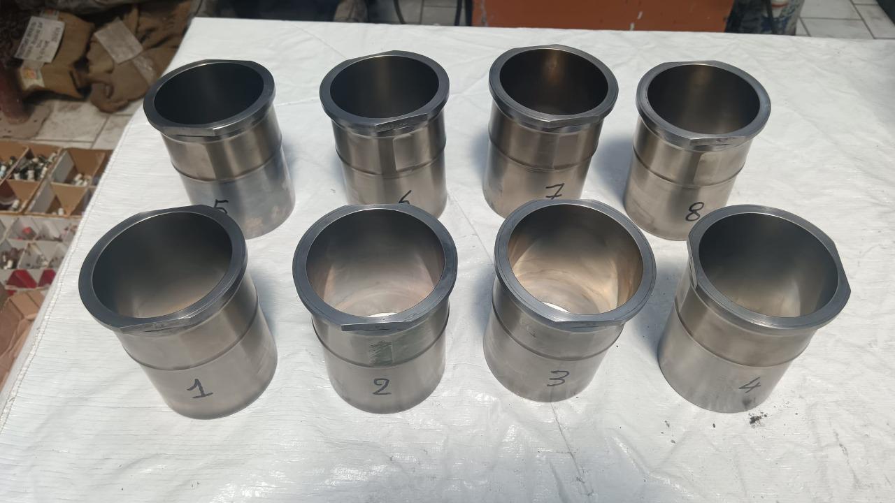 Chemises de pistons Ferrari 360 LesAnciennes.com