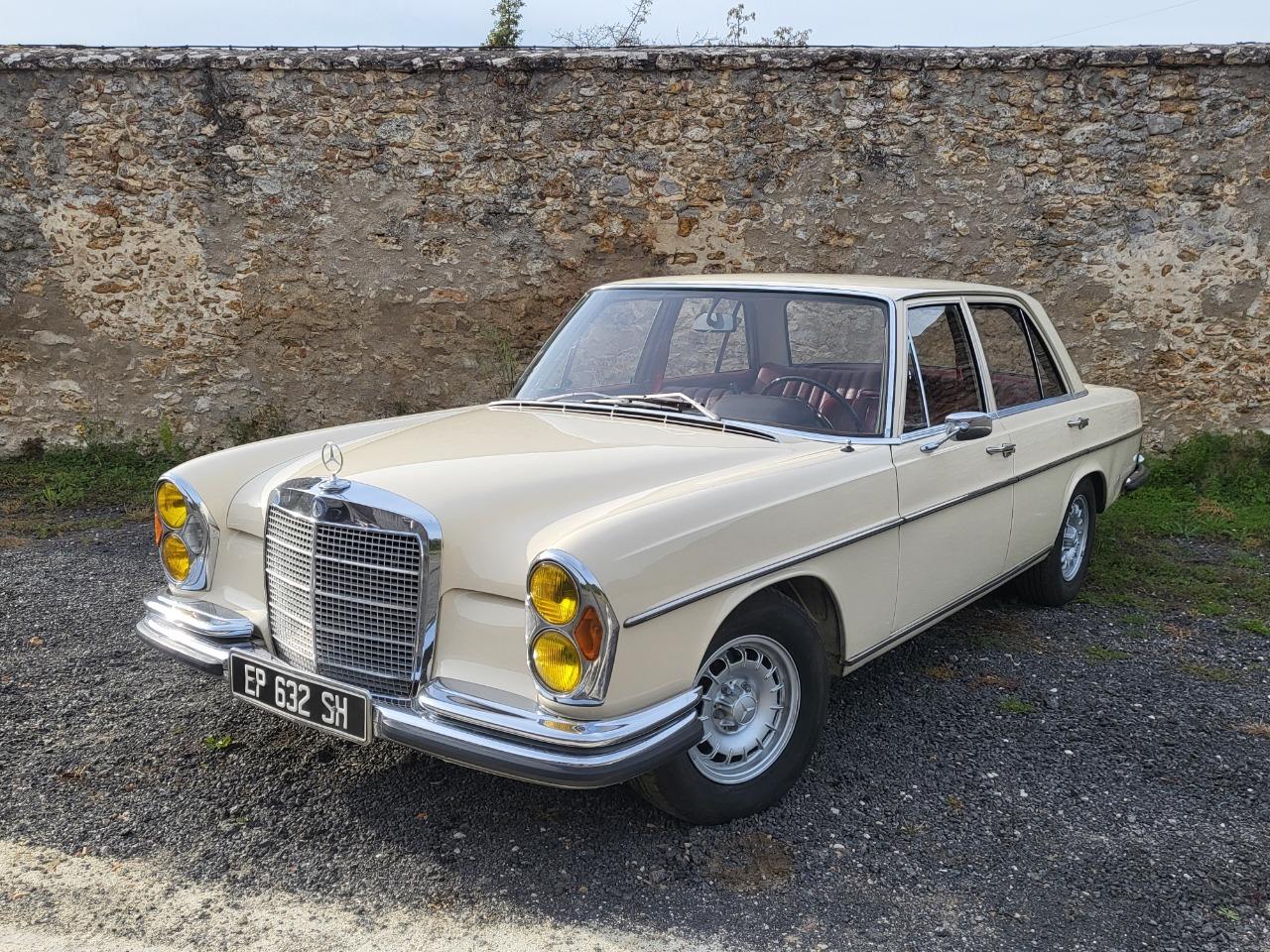 MERCEDES 280 SE W108 - 1969 LesAnciennes.com