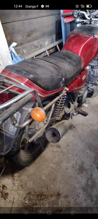 Recherche pour moto YAMAHA XJ 650 4K0 LesAnciennes.com