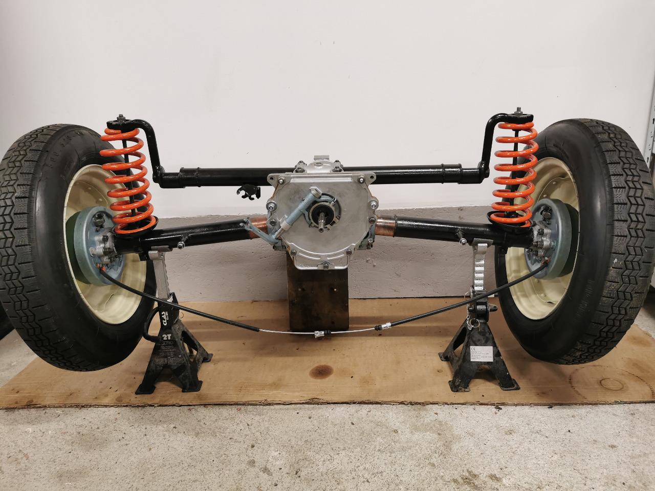 Train arrière pour RENAULT 4CV LesAnciennes.com