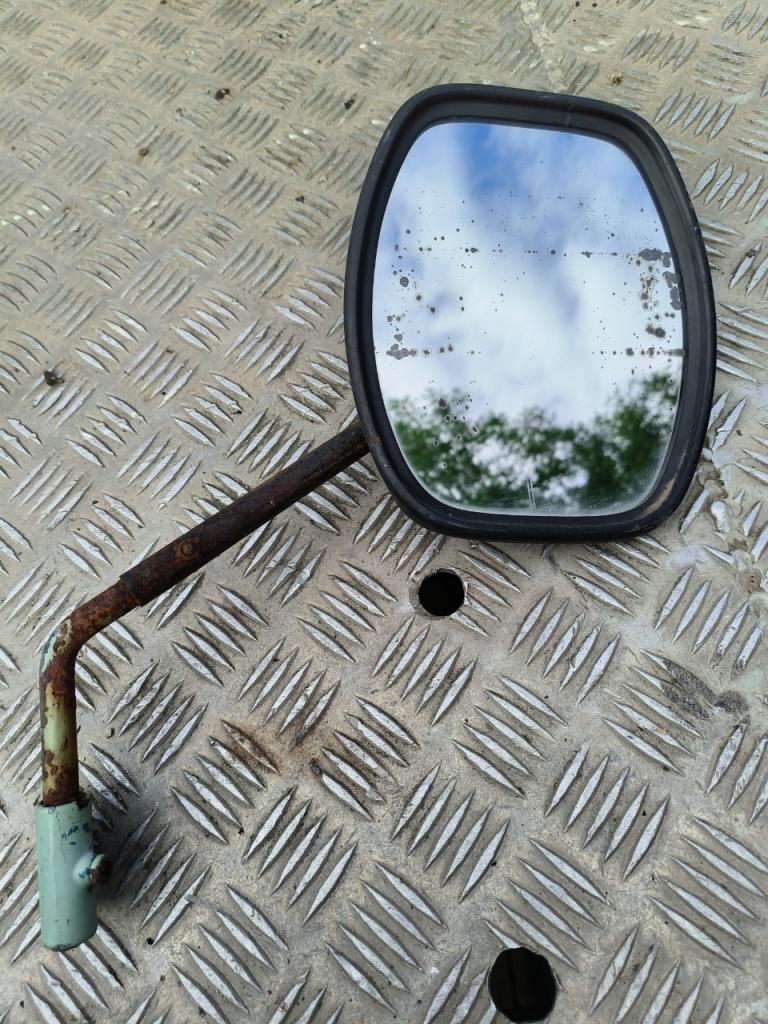 Pièces CITROEN HY rétroviseur extérieur droit LesAnciennes.com