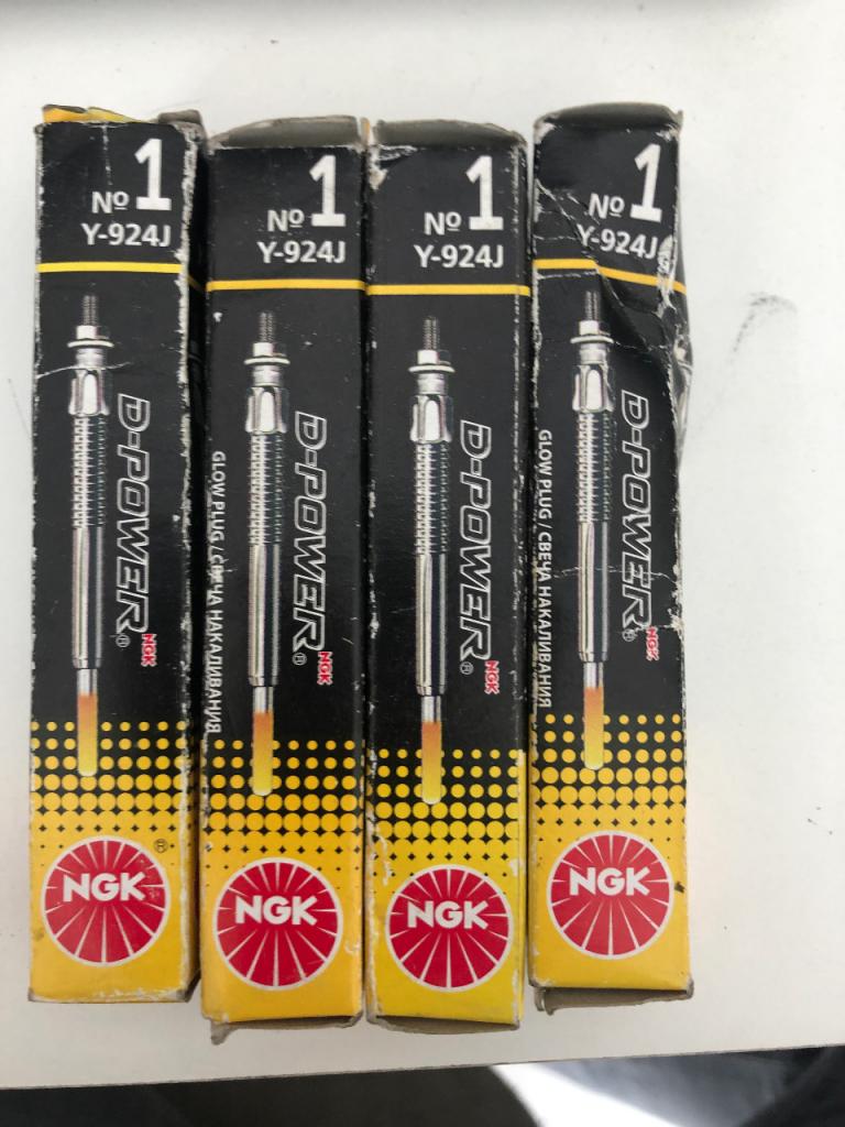 Bougies de prechauffage PEUGEOT LesAnciennes.com