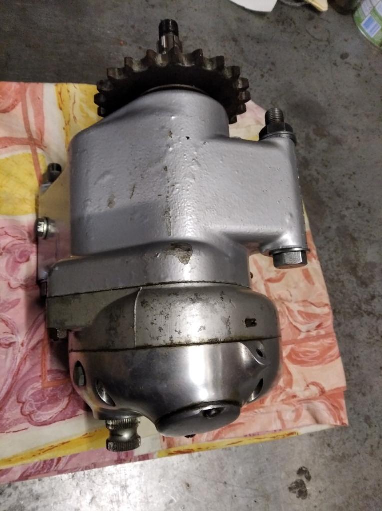 Boite de vitesse NORTON Commando 850 LesAnciennes.com