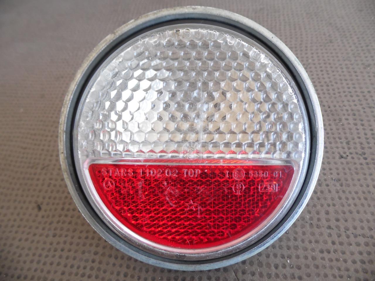 Feu FIAT 850 Coupé LesAnciennes.com