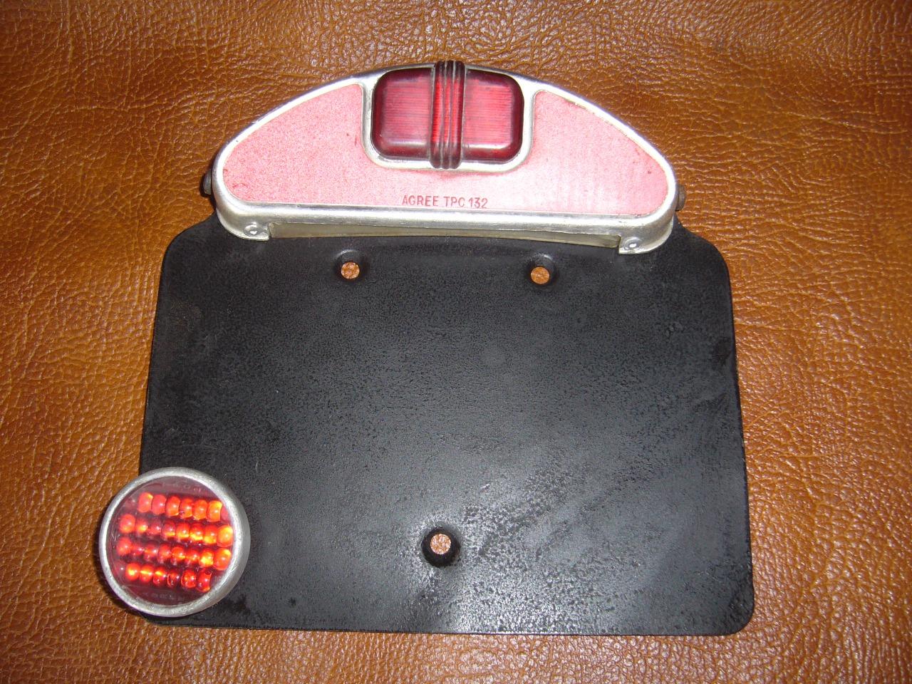 Plaque immatriculation LAMBRETTA LD 125 LesAnciennes.com