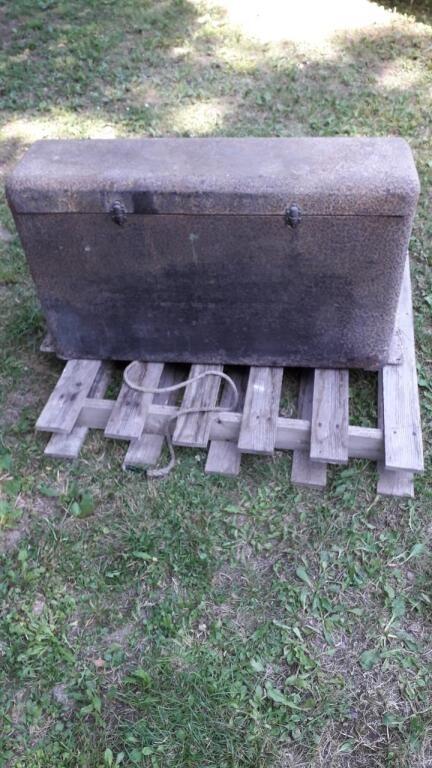 Male CITROEN C4 LesAnciennes.com