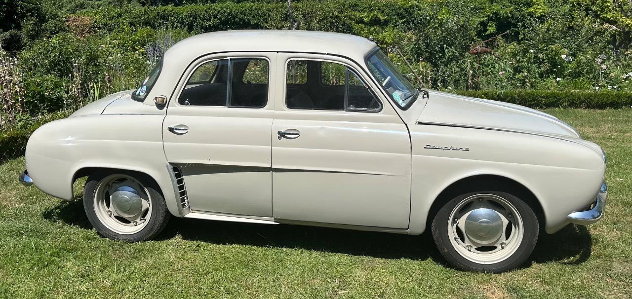 RENAULT Dauphine - 1956 LesAnciennes.com