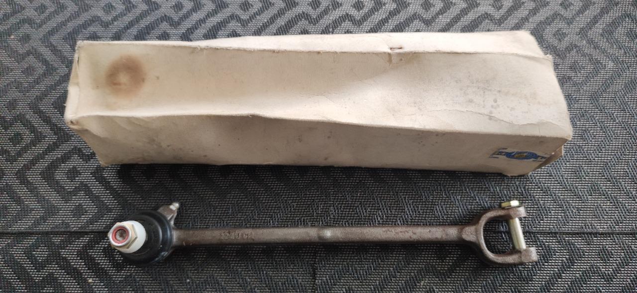 Biellette direction rotule PEUGEOT 204 304 3813.39 LesAnciennes.com