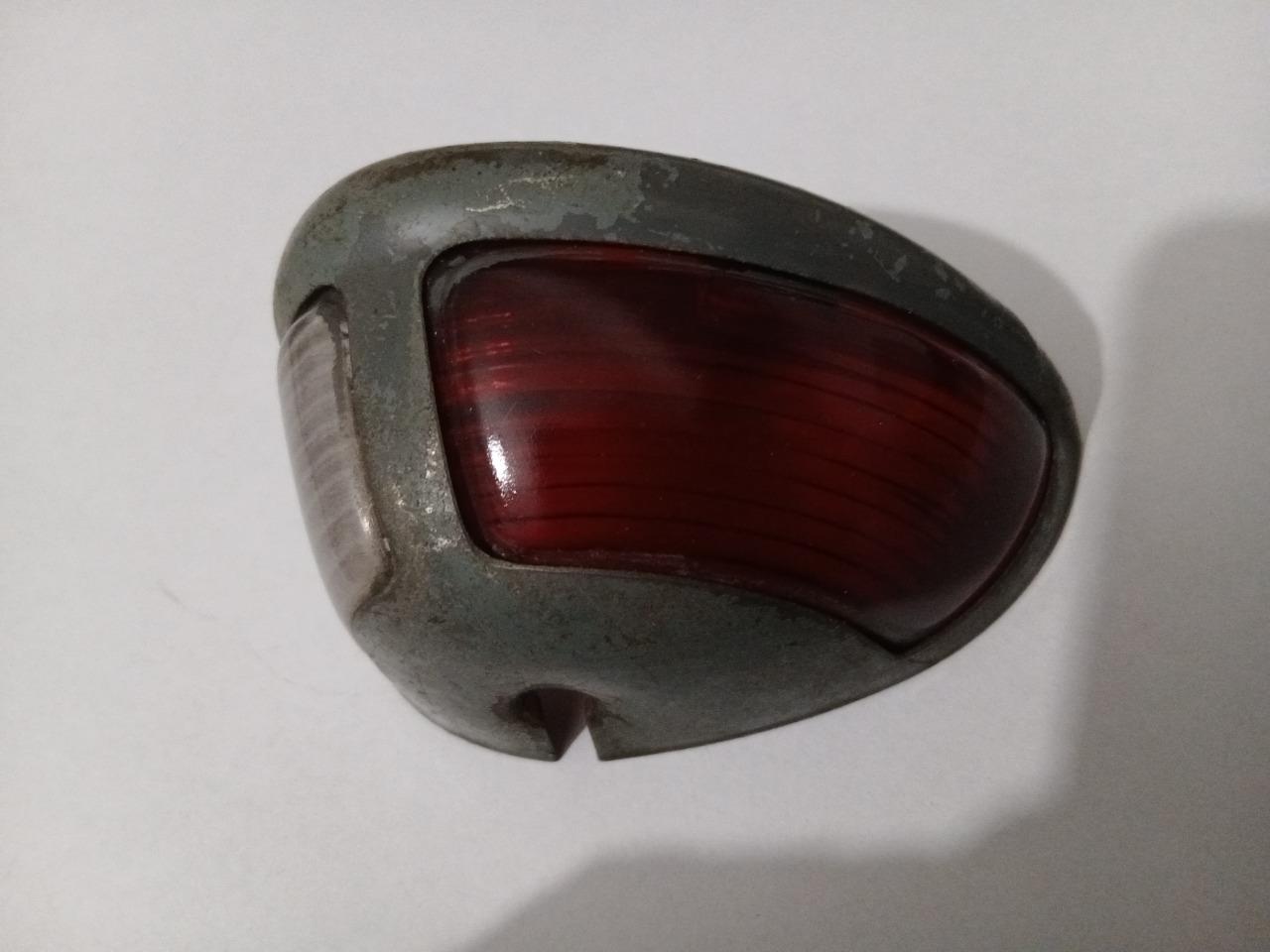 Cabochon Scintex RENAULT 4CV LesAnciennes.com