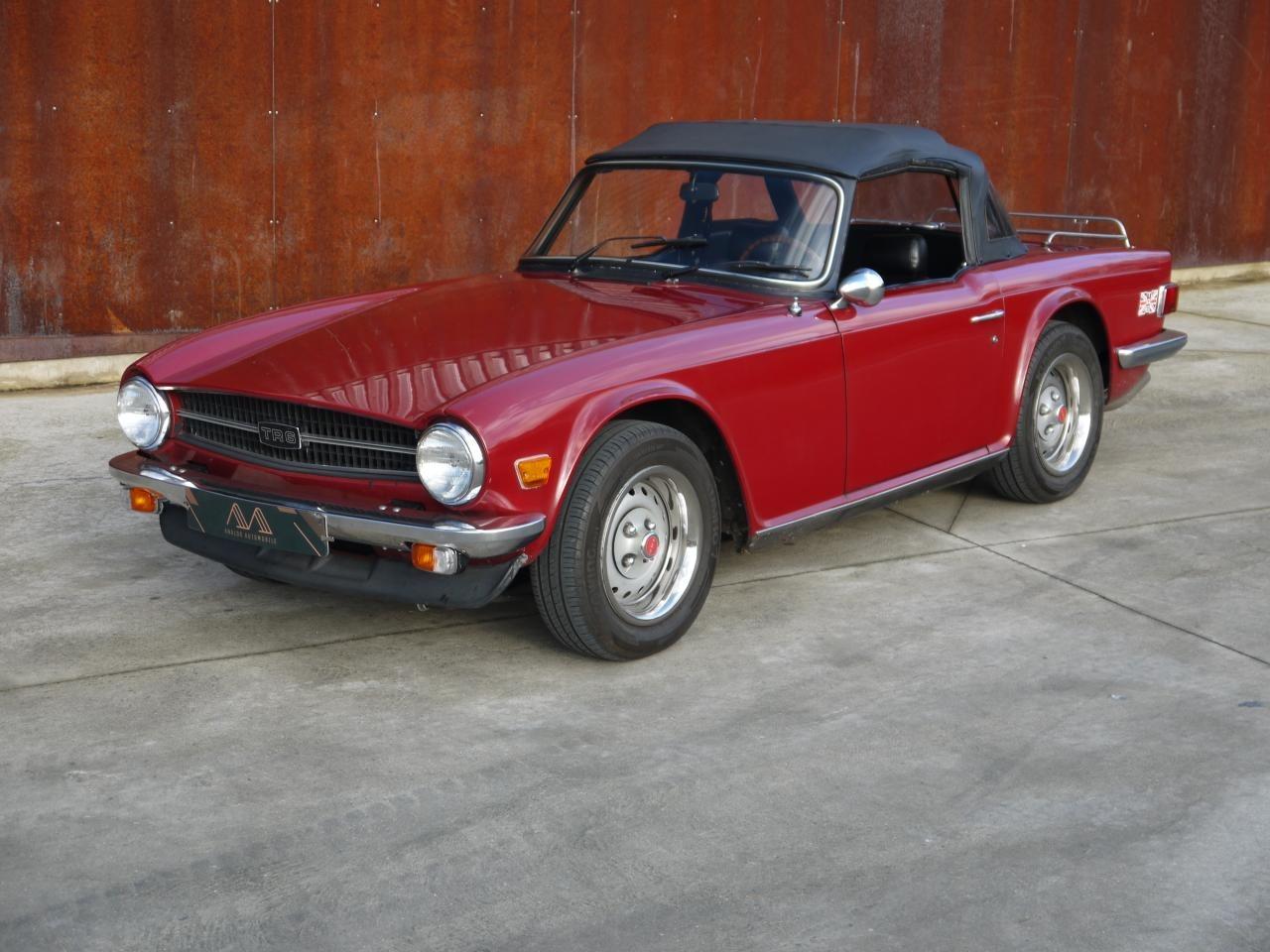 TRIUMPH TR6 CARBU - 1ere PEINTUR - 1976 LesAnciennes.com
