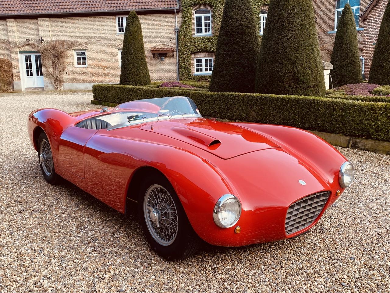 1964 Fiat 1100 Barchetta LesAnciennes.com