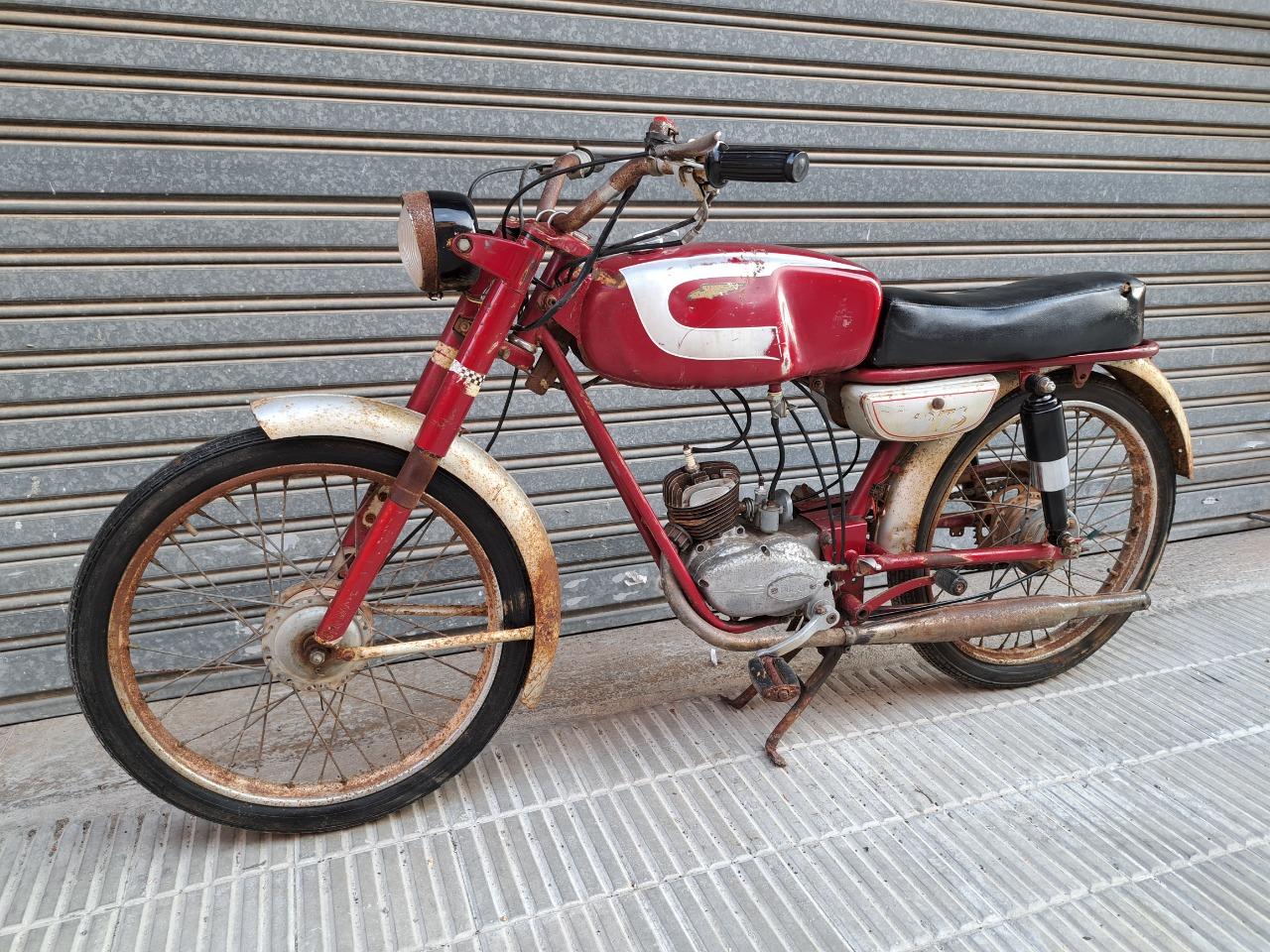 DUCATI 48 TS - 1968 LesAnciennes.com