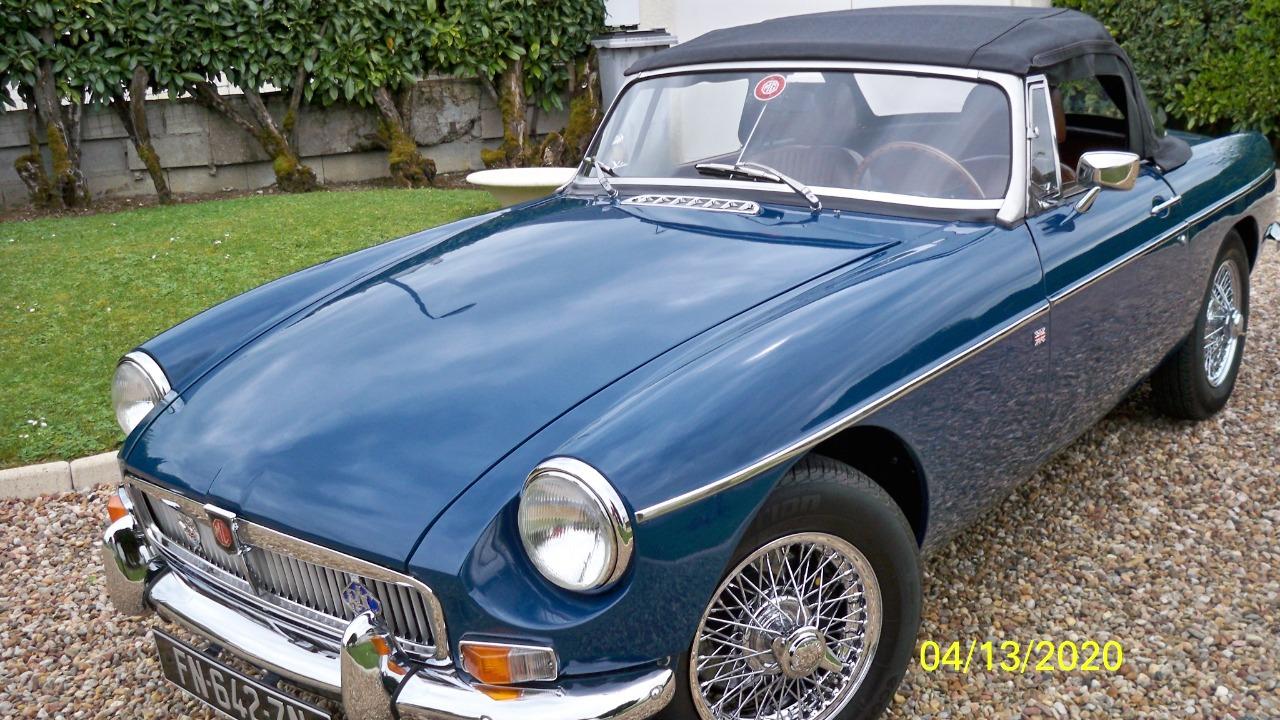 MG MGB - 1972 LesAnciennes.com