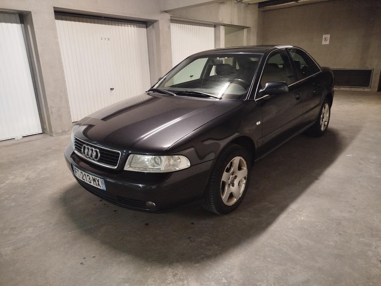 AUDI Audi A4 B5 V6 165ch pack plus triptonic - 199 LesAnciennes.com