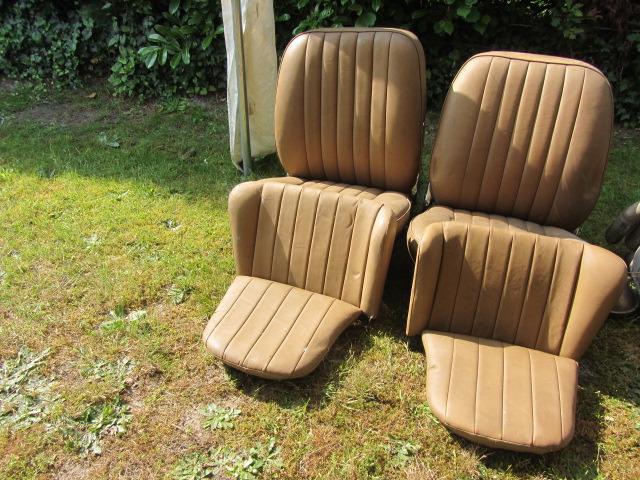 Lot complet de sièges PORSCHE 356 LesAnciennes.com