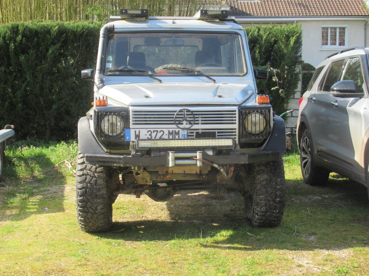 MERCEDES 300 GD W460 - 1982 LesAnciennes.com