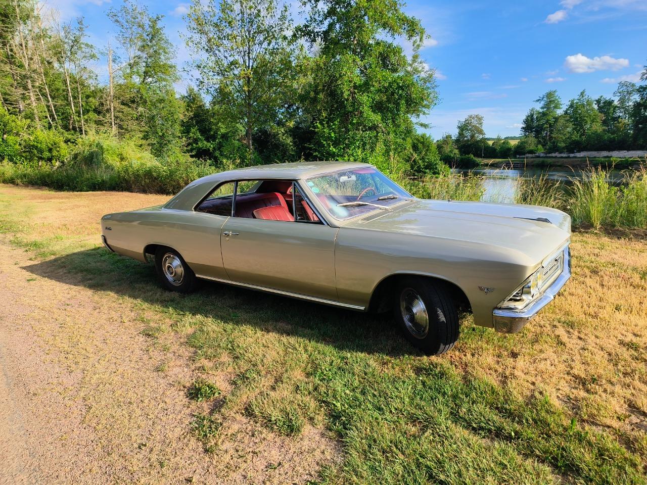 CHEVROLET Chevelle Malibu coupé sport - 1966 LesAnciennes.com
