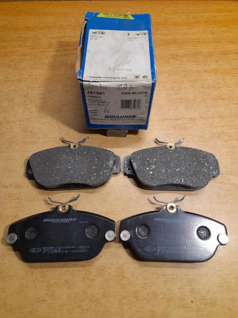 Plaquettes de Frein Avant Volvo 940 Turbo S90 LesAnciennes.com