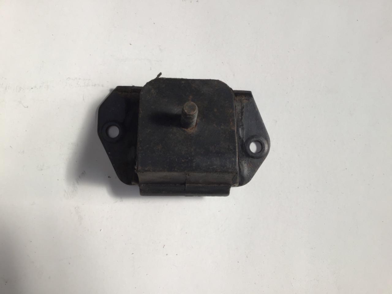 SUPPORT MOTEUR NEUF RENAULT 17/15/12. ALPINE LesAnciennes.com