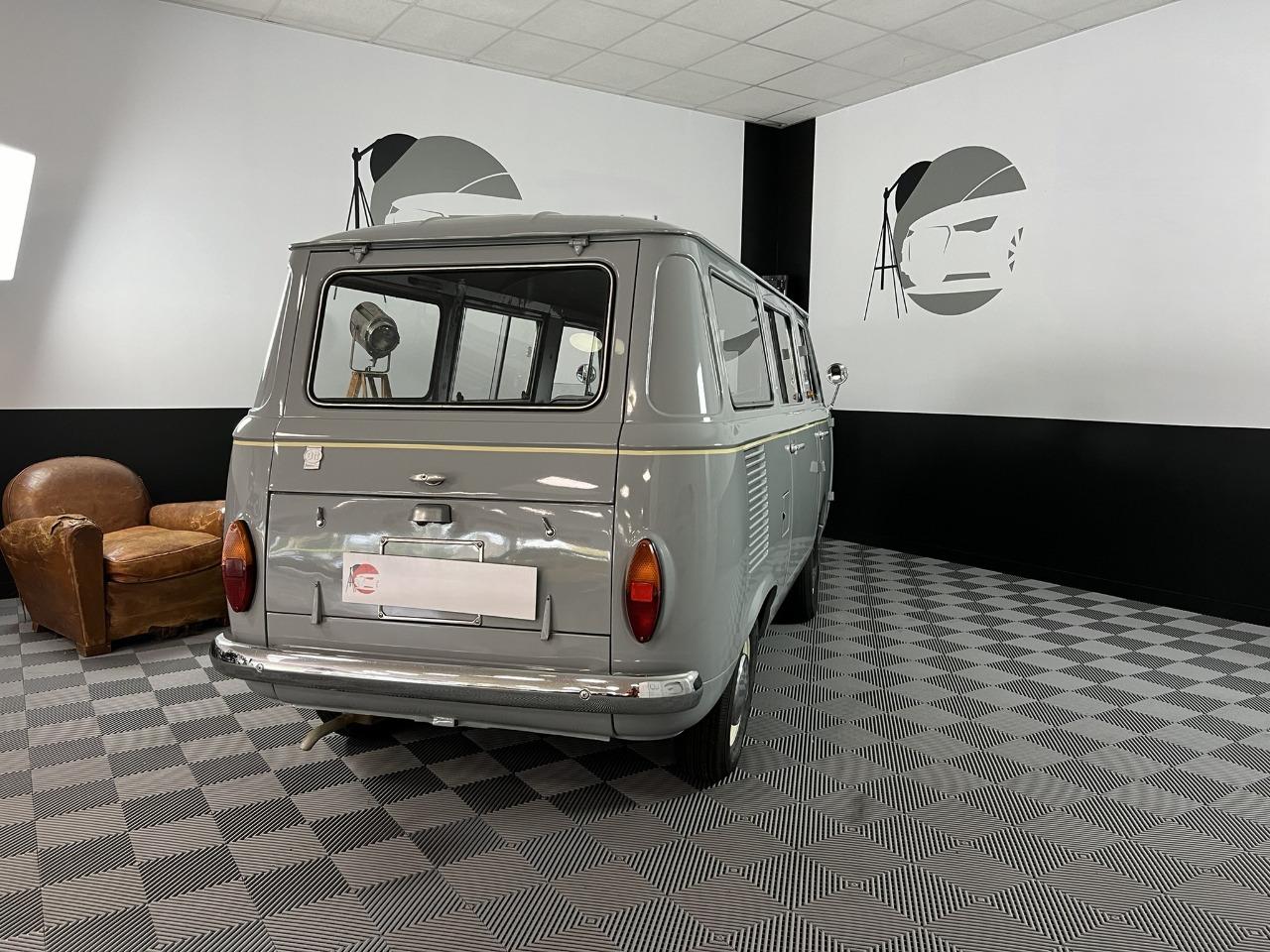 FIAT 850 200 COMBI B1 850 T - 1973 LesAnciennes.com