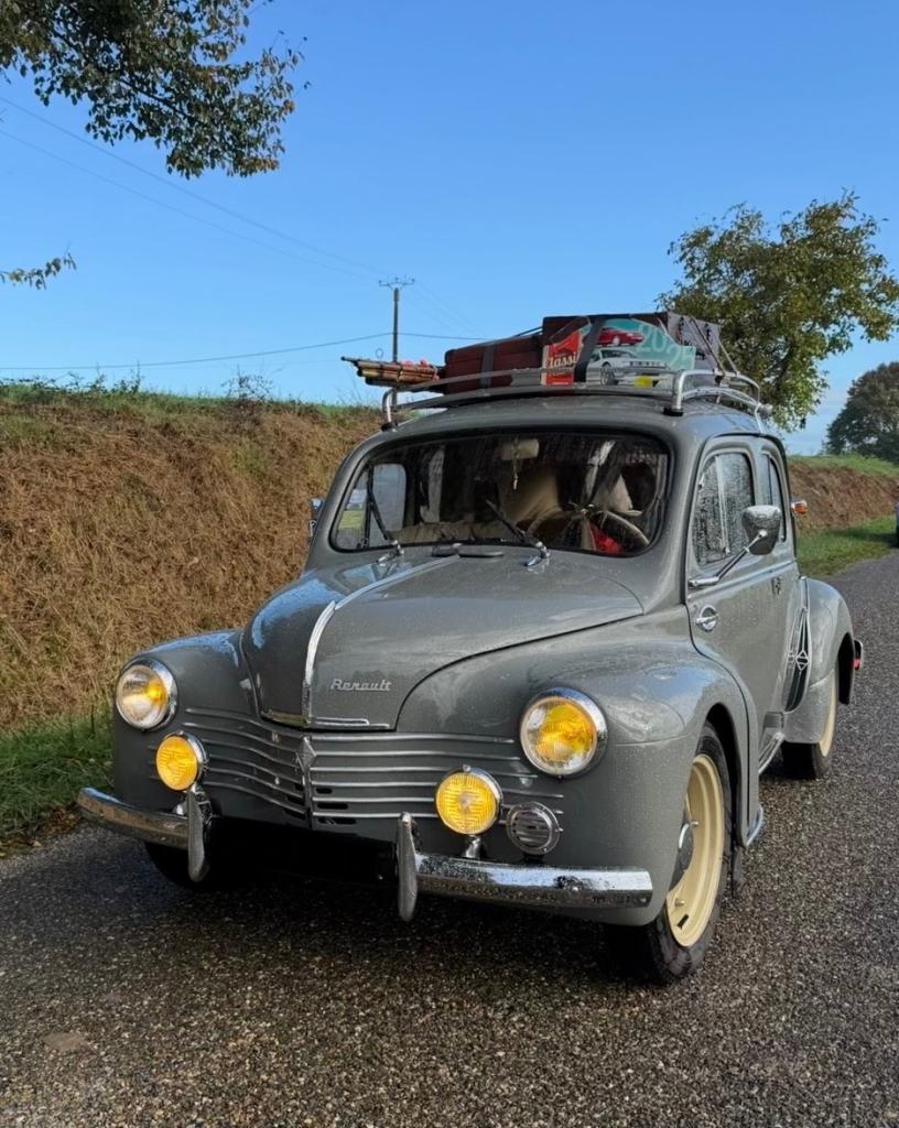 RENAULT 4CV Grand luxe - 1953 LesAnciennes.com