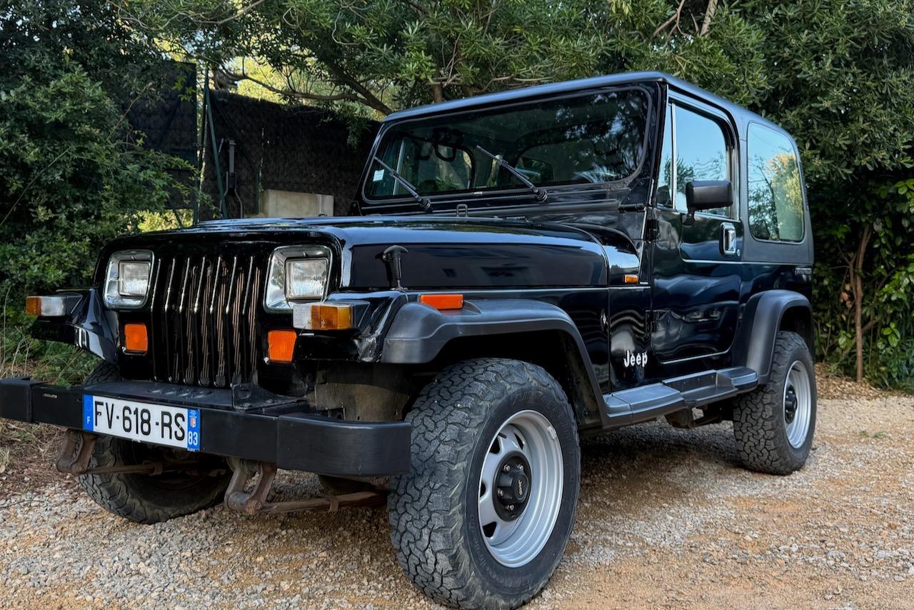 JEEP Wrangler TEXAN - 1989 LesAnciennes.com