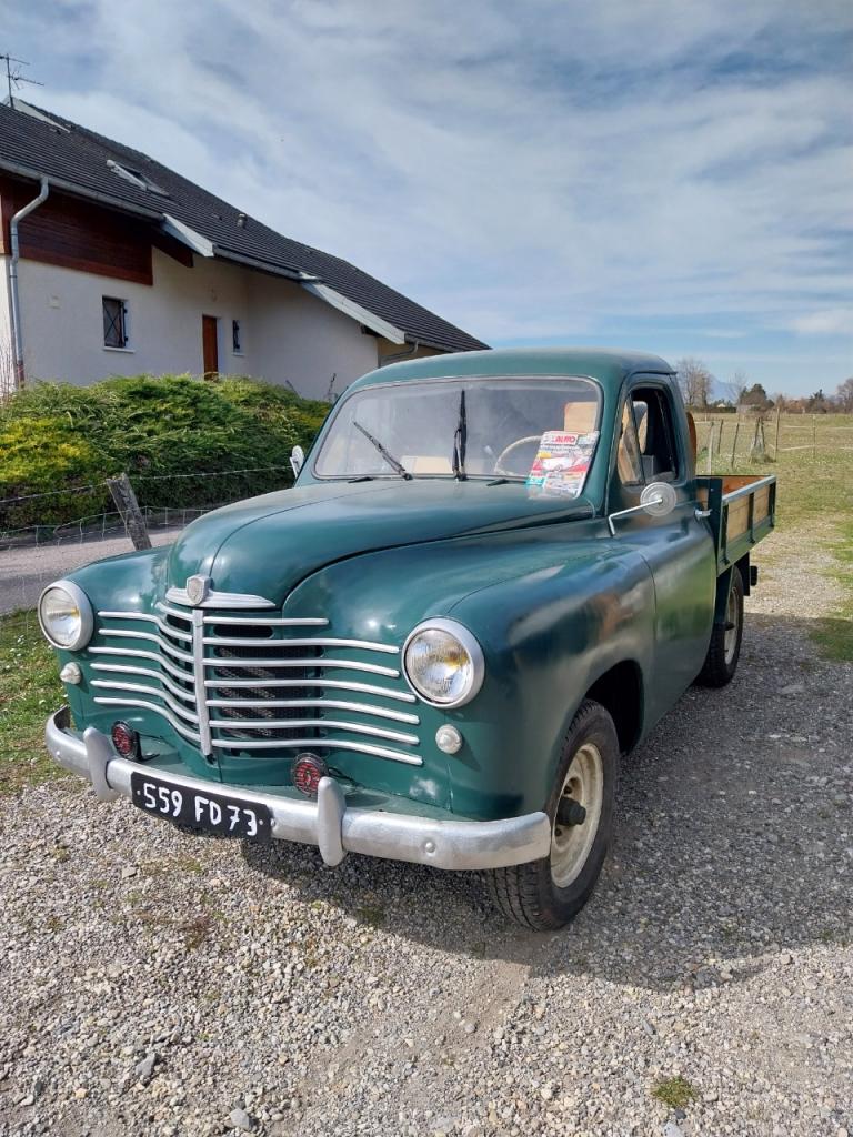 RENAULT PRAIRIE COLORALE R2093 BENNE - 1954 LesAnciennes.com