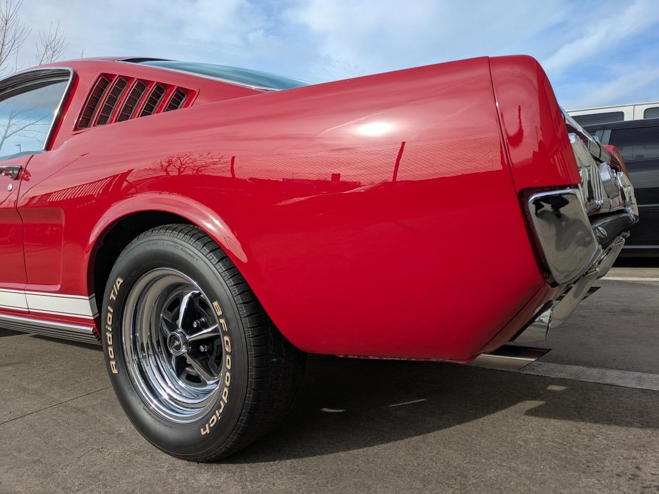 FORD Mustang Fastback 2+2 GT289 - 1966 LesAnciennes.com
