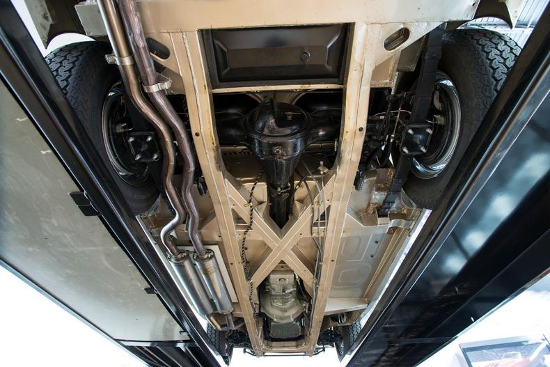 AUSTIN HEALEY 3000 BJ8 MK3 - 1967 LesAnciennes.com