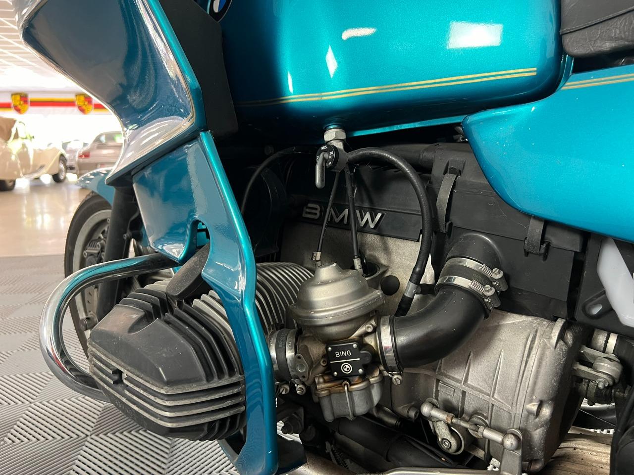 BMW R100 RT - 1995 LesAnciennes.com