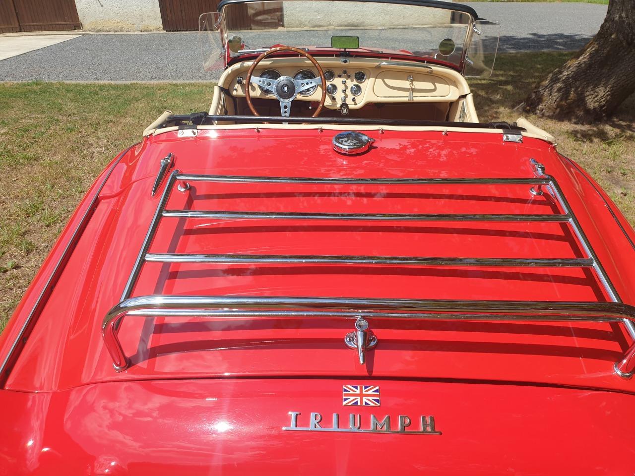 TRIUMPH TR3A - 1961 LesAnciennes.com