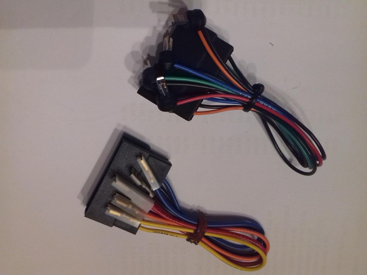 FAISCEAU AUTORADIO 4HP FORD LesAnciennes.com