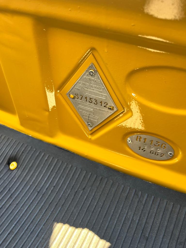 RENAULT 8 (R8) R8S - 1969 LesAnciennes.com