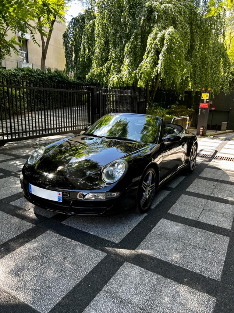 PORSCHE 911 997 Carrera 4S Cab - 2007 LesAnciennes.com