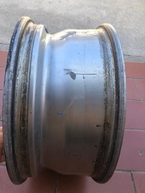 Jantes TRX pour Ferrari 208/308 LesAnciennes.com