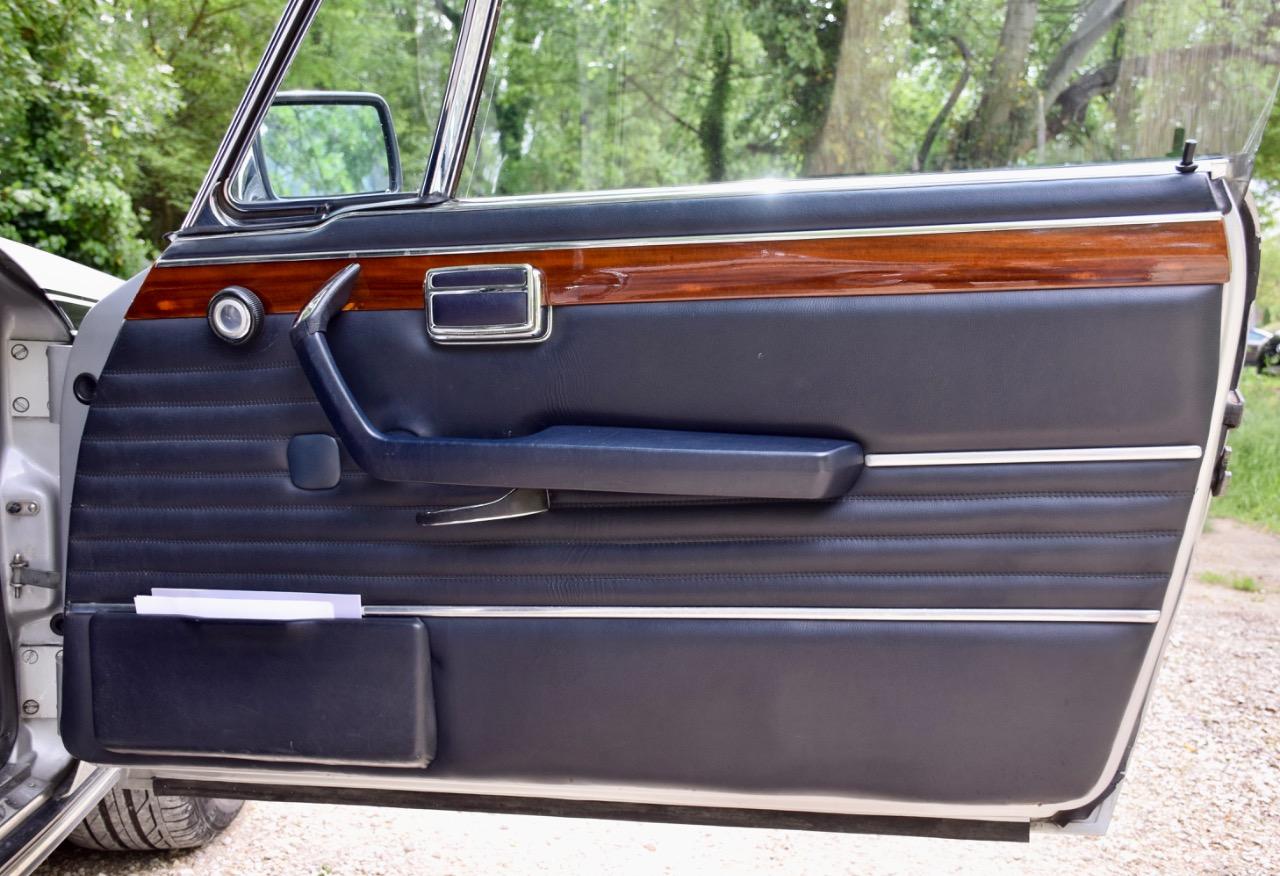 BMW 3.0 CSI - 1975 LesAnciennes.com
