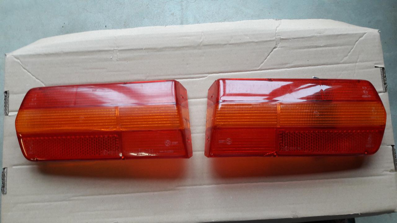 Joint de feu droit BMW E3 2500/2800 LesAnciennes.com