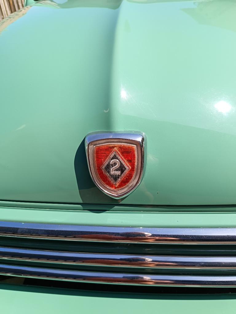 RENAULT Frégate 2 litres - 1955 LesAnciennes.com