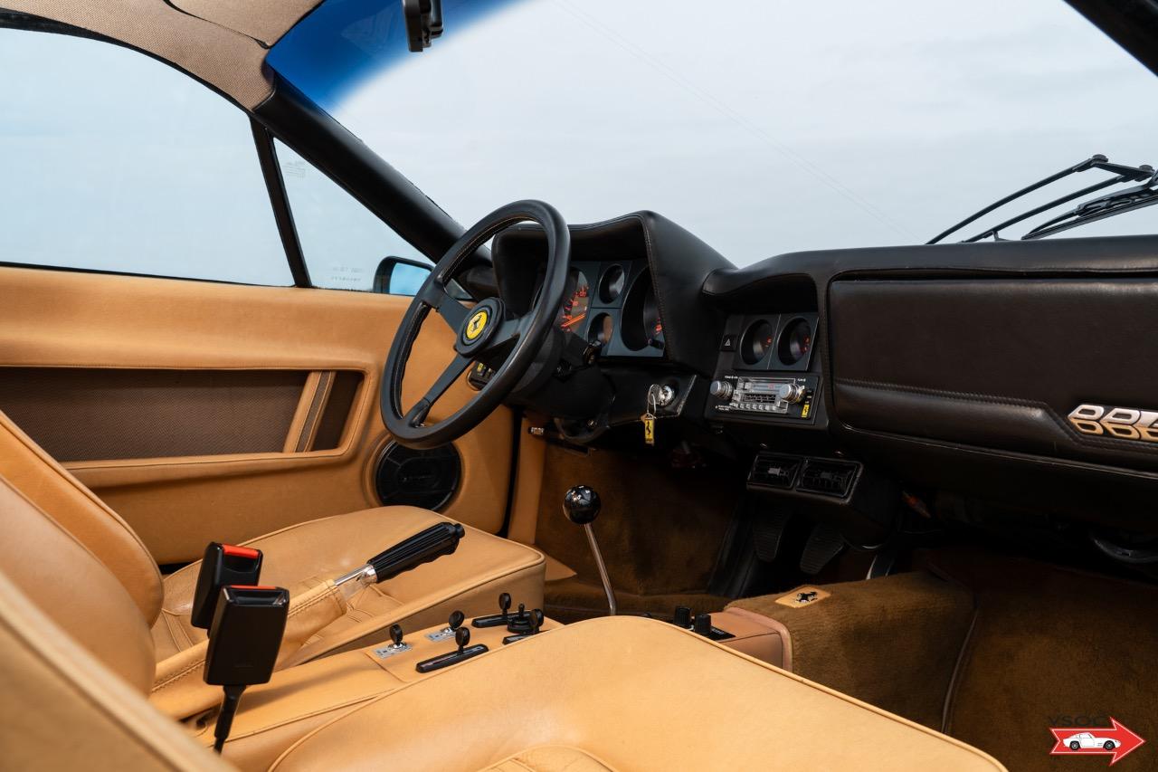 FERRARI 512 BBi 'Grigio Ferro' - 1984 LesAnciennes.com