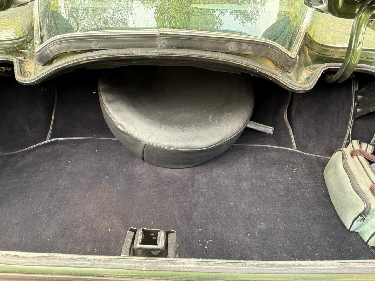 BUICK Riviera Boat tail - 1973 LesAnciennes.com