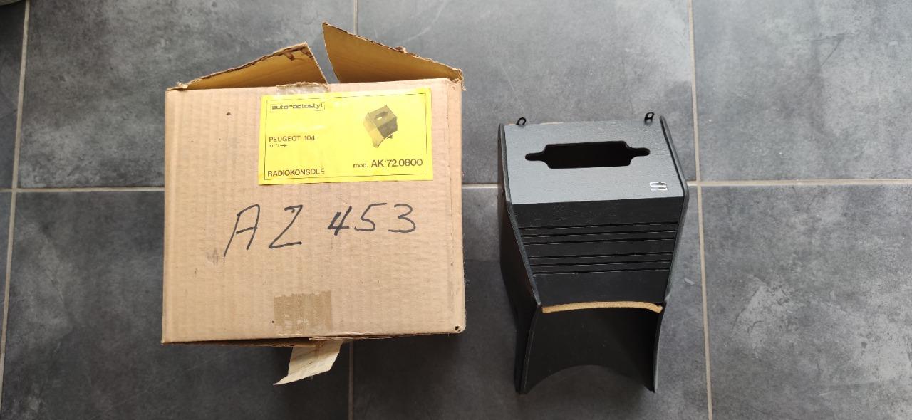 Console centrale accessoire PEUGEOT 104 LesAnciennes.com