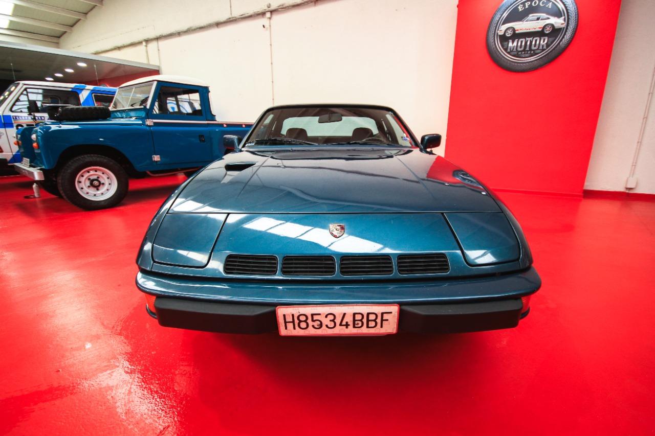 PORSCHE 924 Turbo - 1980 LesAnciennes.com