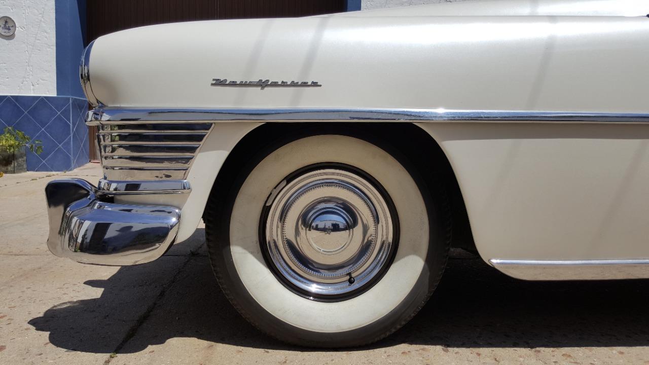 CHRYSLER New Yorker SEDAN 5.4 FIRE POWER - 1951 LesAnciennes.com