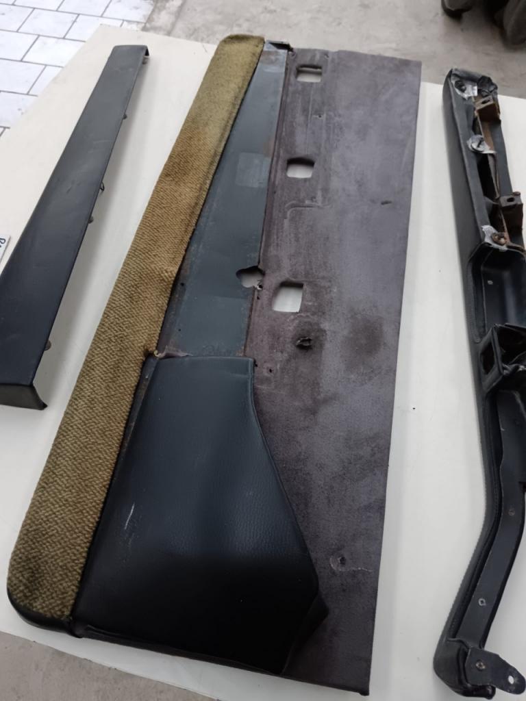Panneaux de porte pour Maserati Biturbo 2.24 LesAnciennes.com