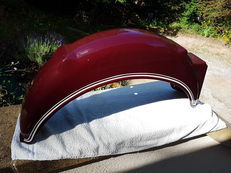 Réservoir 17 litres + garde-boues Bmw /5 ou /6 etc LesAnciennes.com
